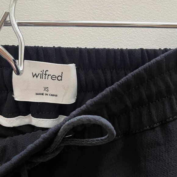 Aritzia Wilfred Pants - Picture 4 of 5